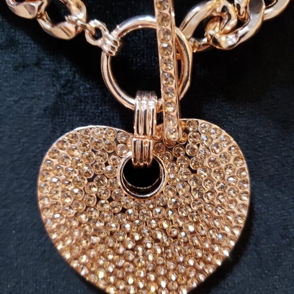 Women's Gold Tone Rhinestone Heart Pendant with Bold Chain Necklace w/ Earrings - Picture 6 of 7